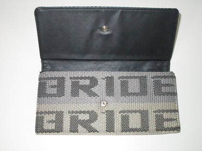 Wallet Bride